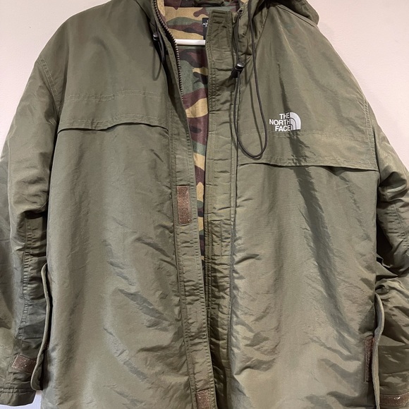 Northface Winter Jacket - Picture 2 of 5